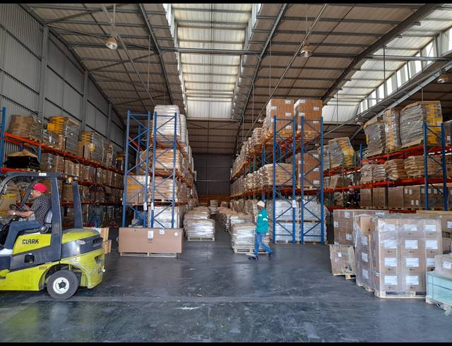 1,982M² WAREHOUSE SOLD IN JET PARK